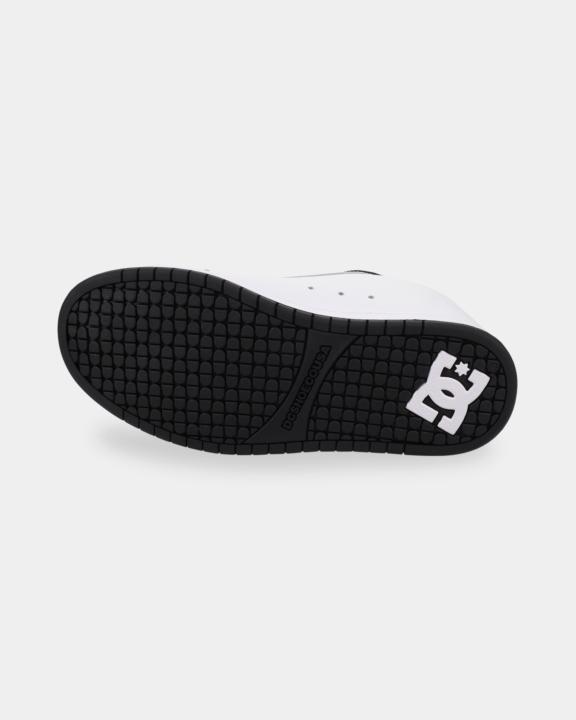 300529_dcshoes_wlk_bck2