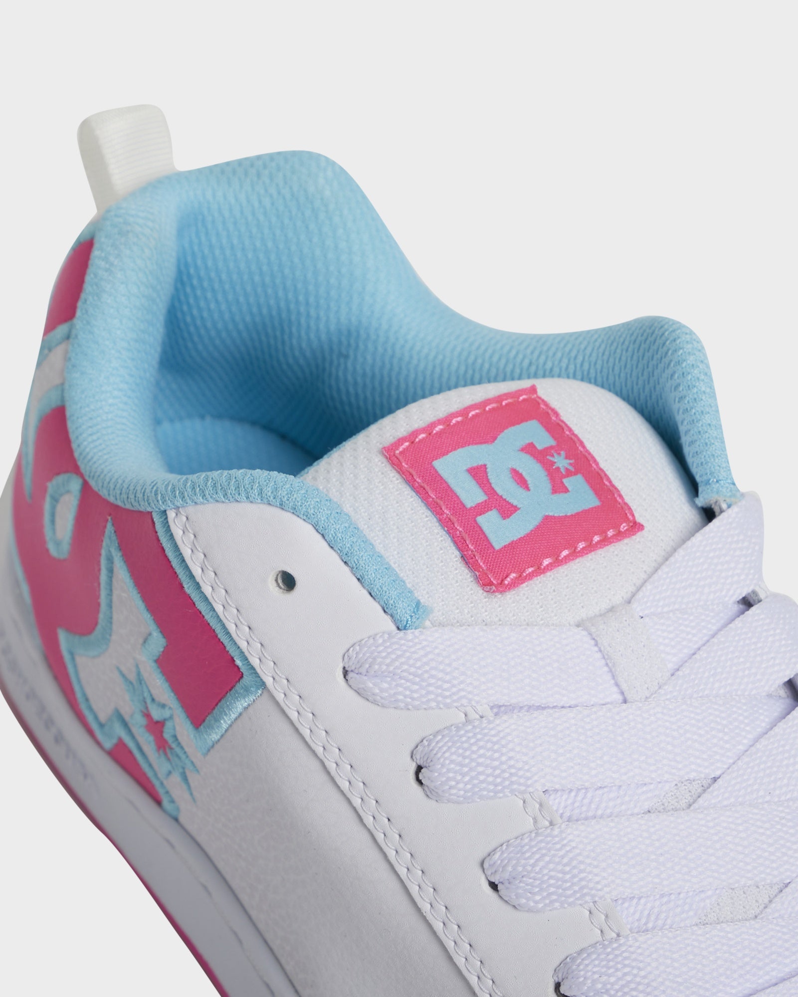 Court Graffik Sneakers