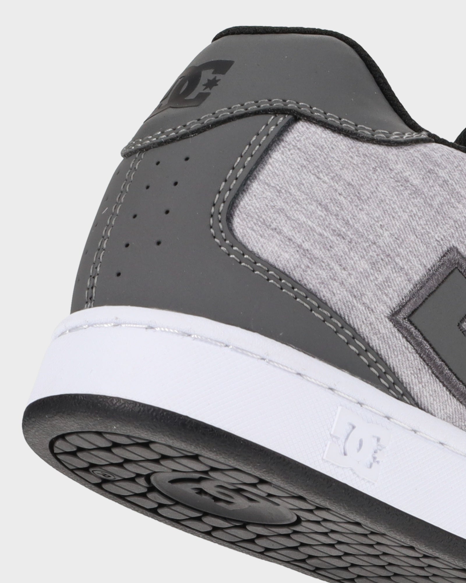 Mens Net Skate Shoes