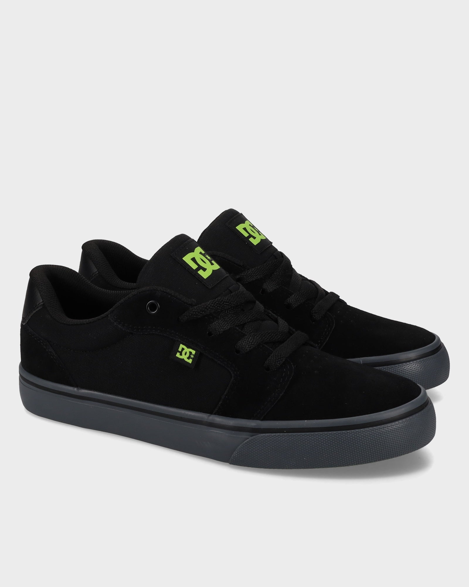 Mens Anvil Skate Shoes
