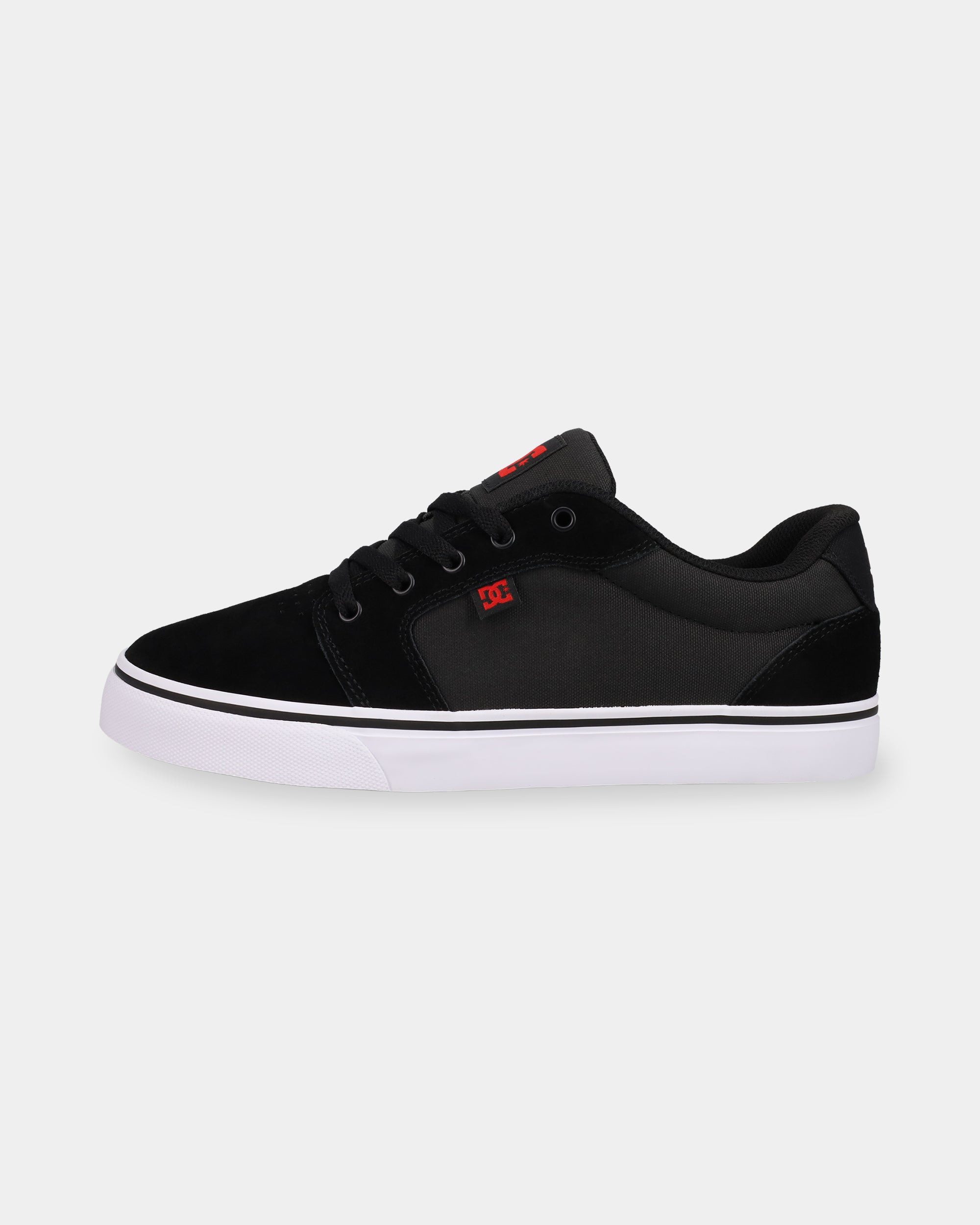 303190_dcshoes_005_sd3