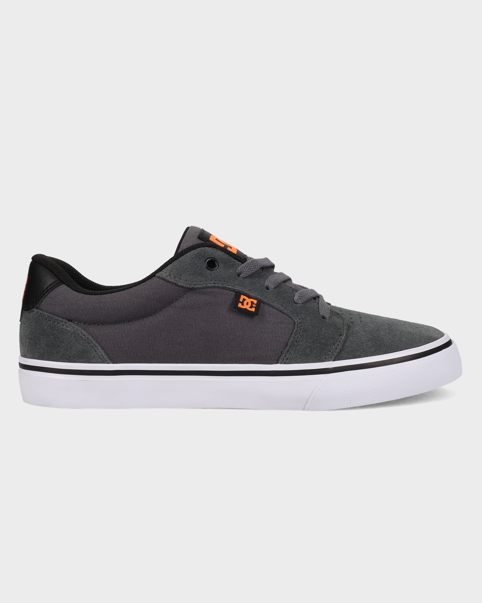 Mens Anvil Skate Shoes