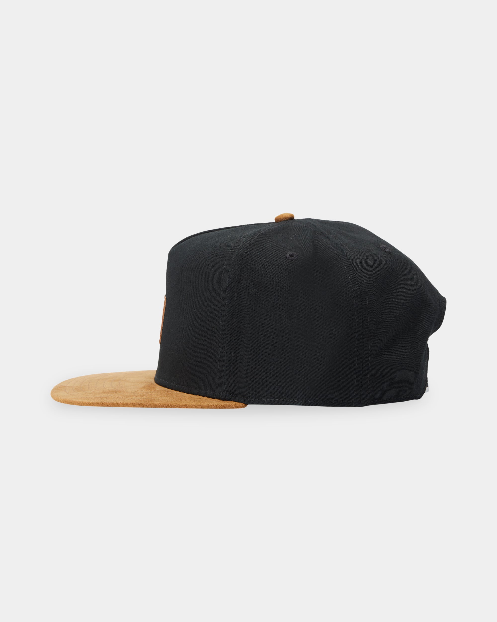adyha04181_dcshoes_kvj0_sd1