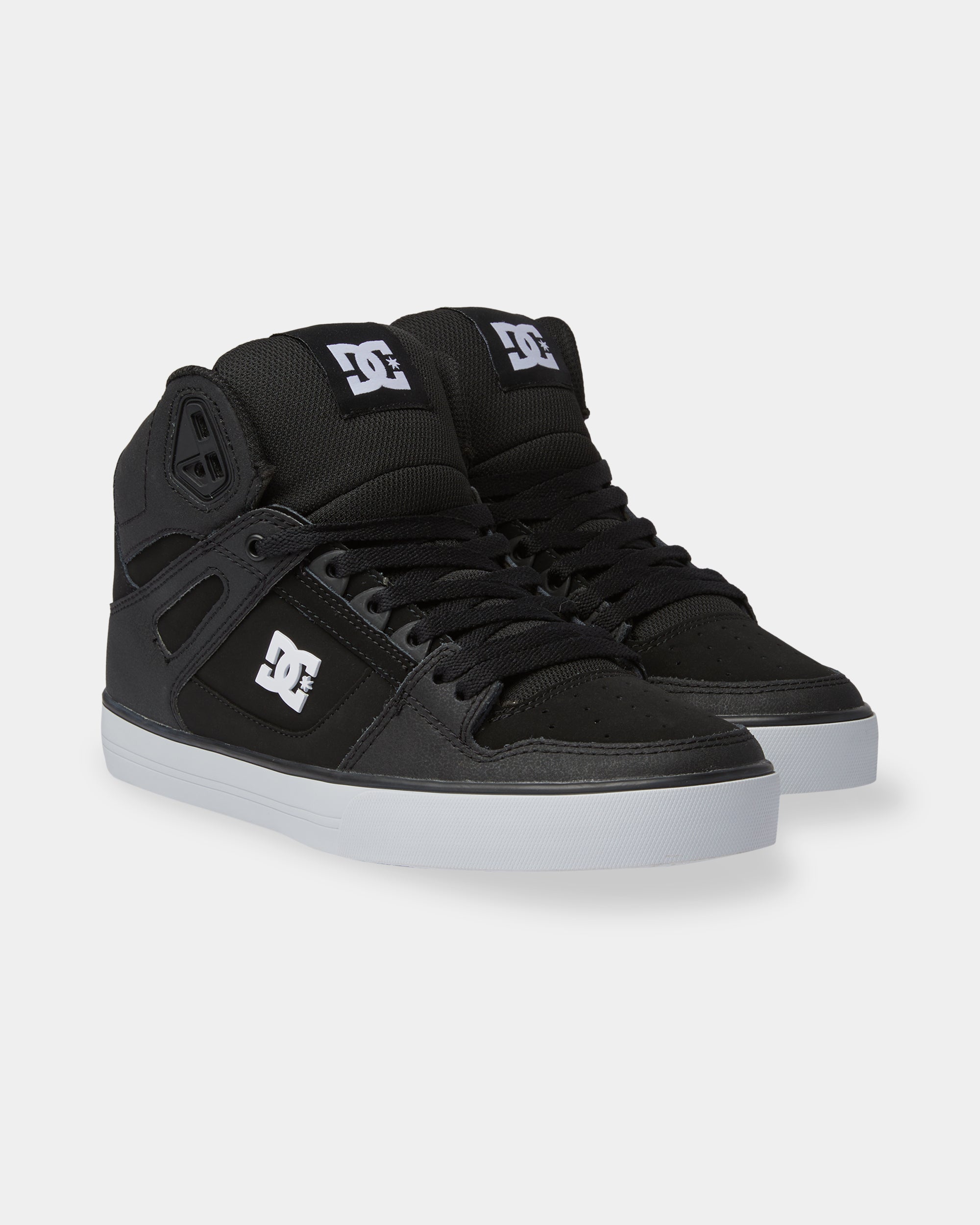 adys400043_dcshoes_blw_frt1