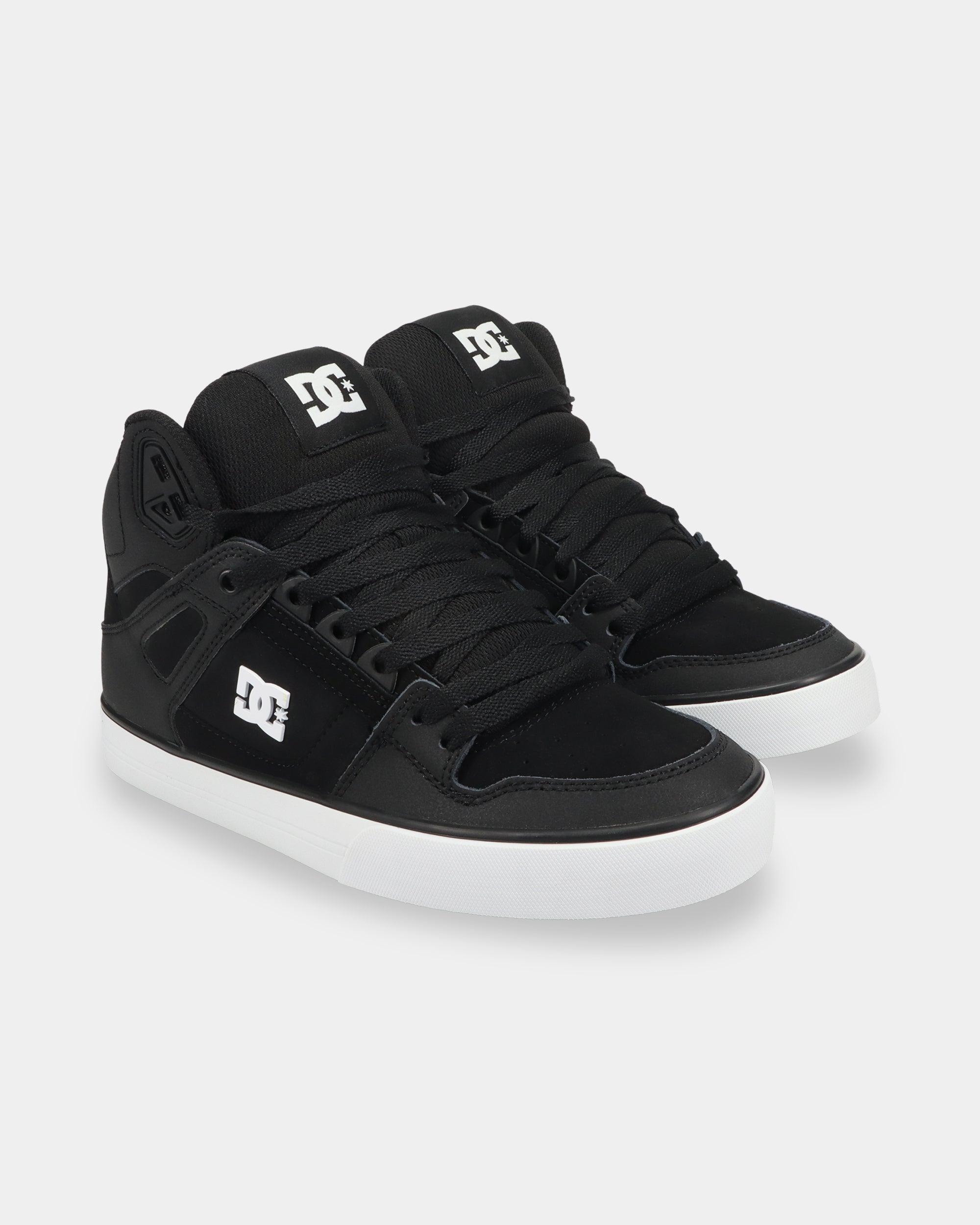 adys400043_dcshoes_blw_frt1