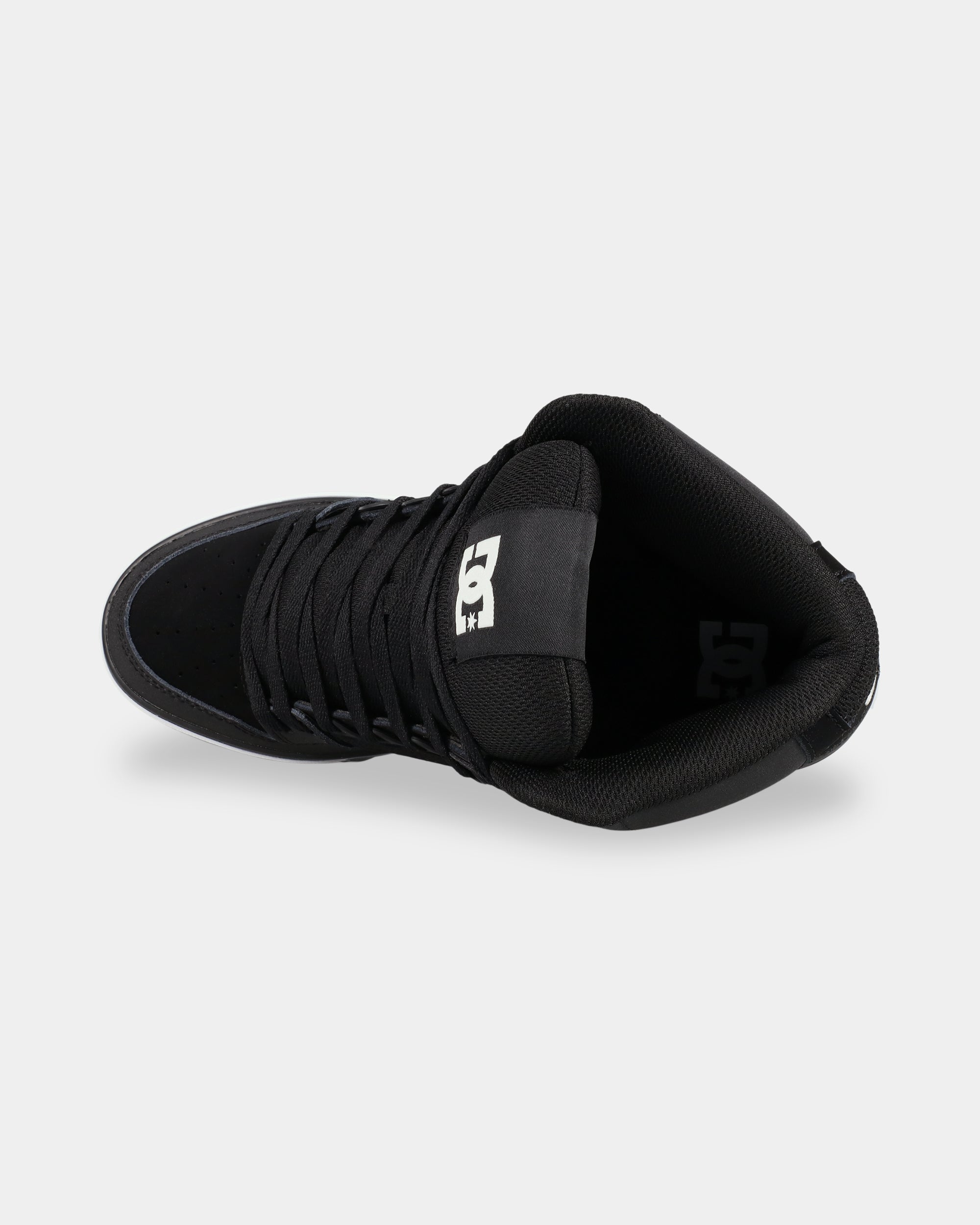 adys400043_dcshoes_blw_frt3
