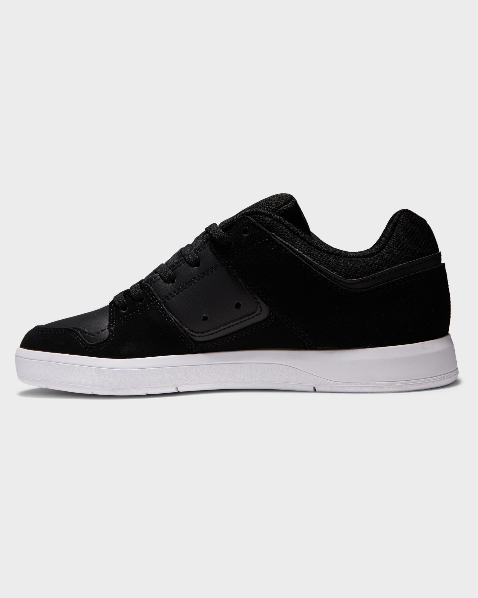DC SHOES CURE