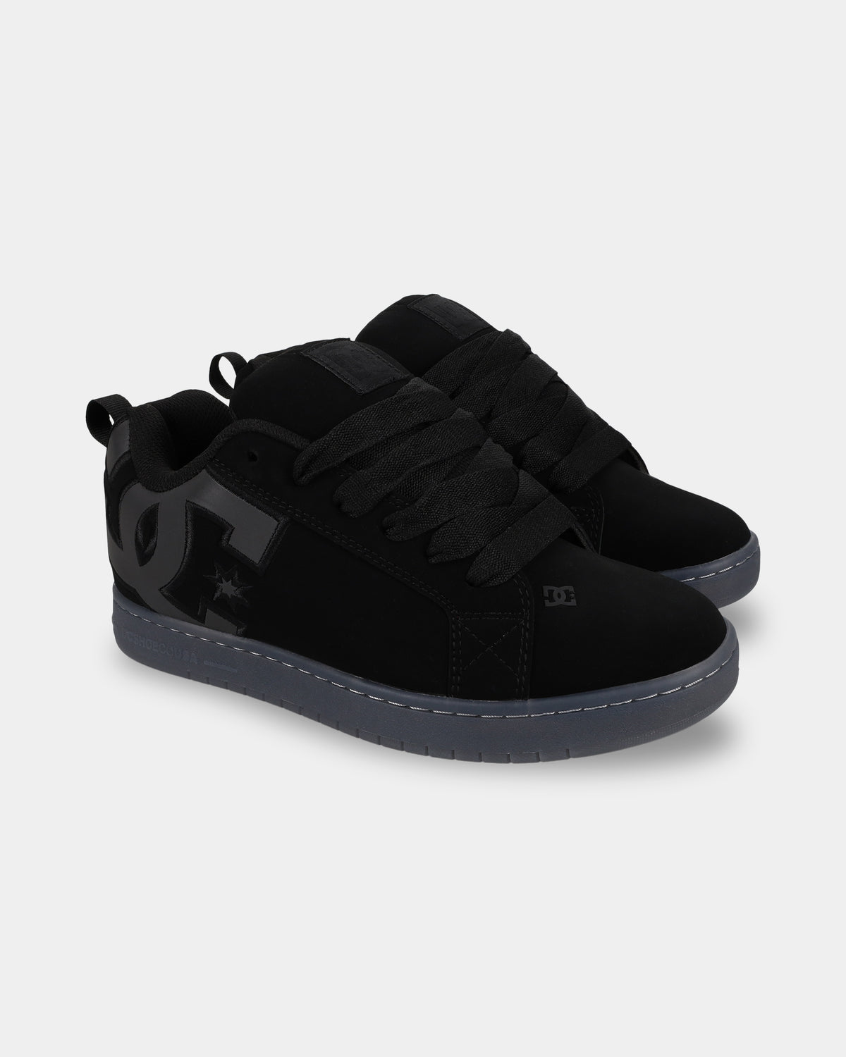 dc01665_dcshoes_002_frt1