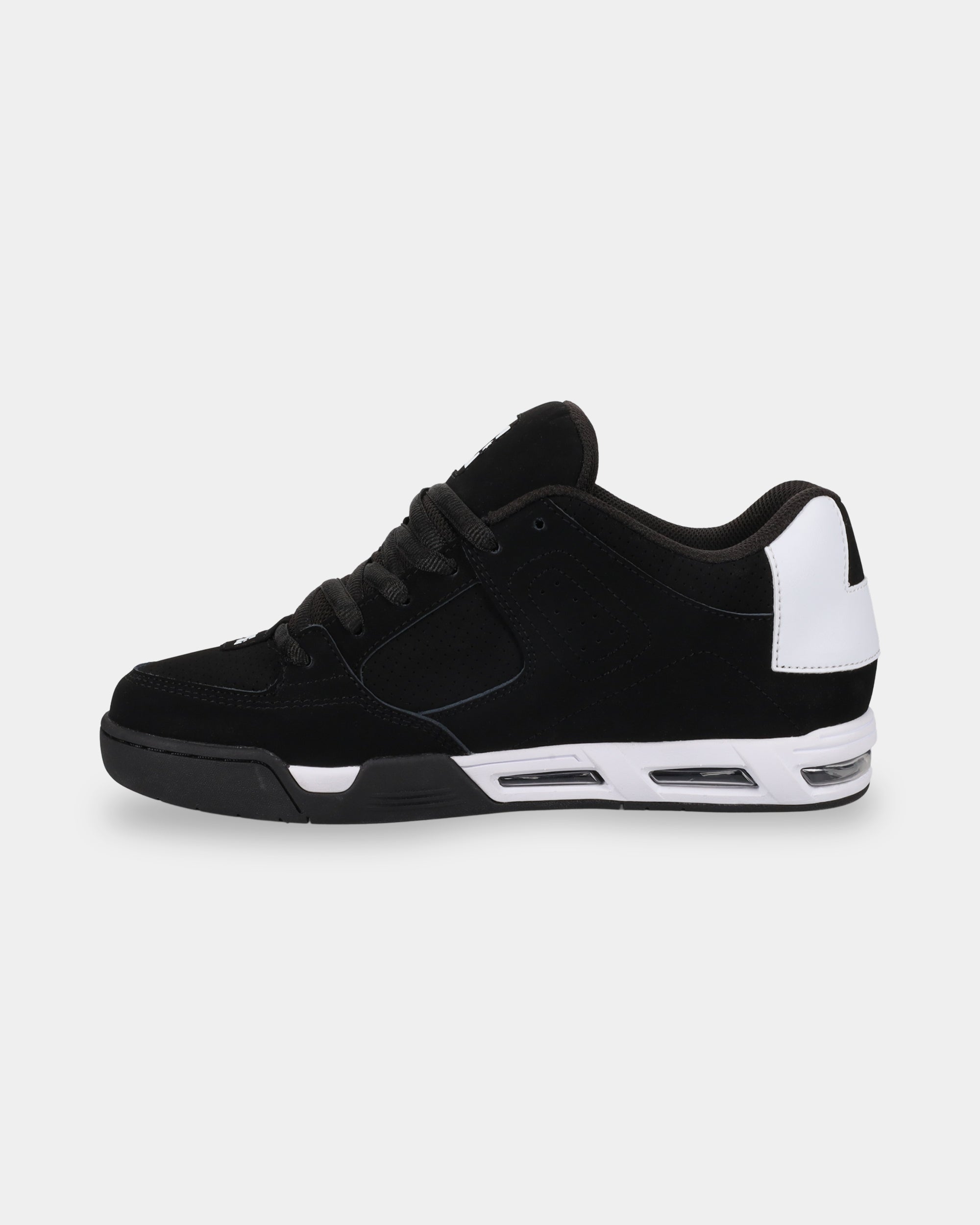 dc02220_dcshoes_002_sd5