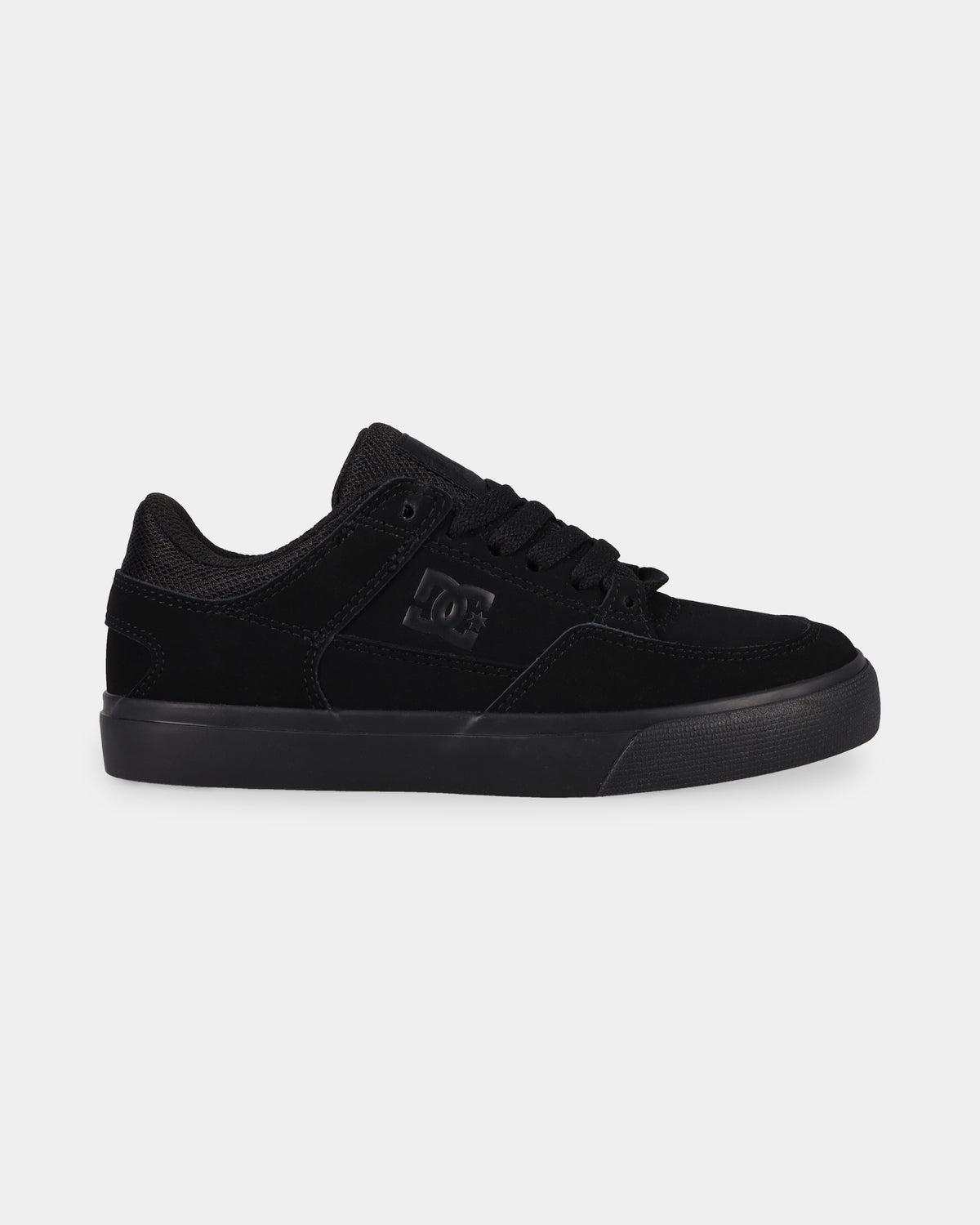 dc03738_dcshoes_004_sd1