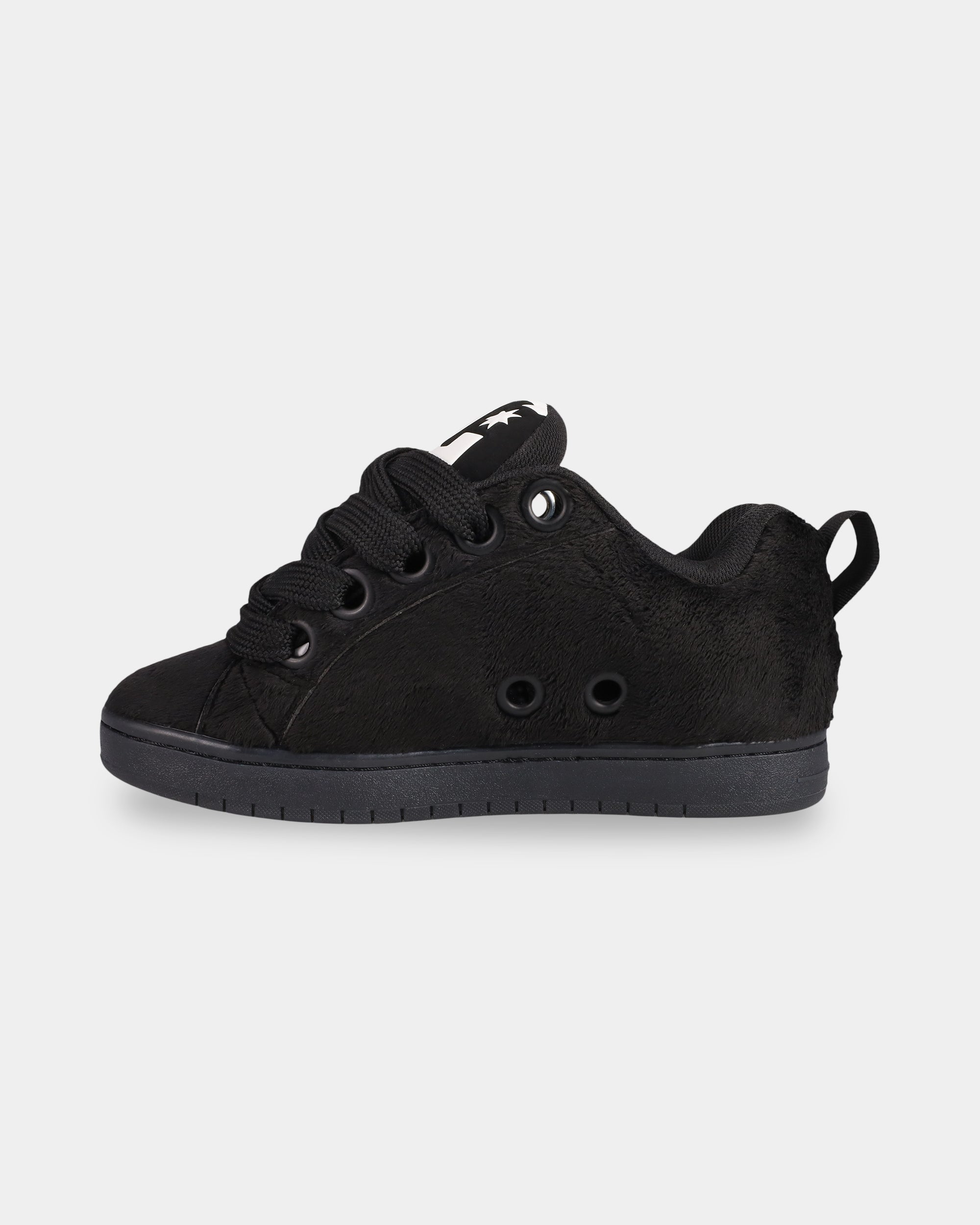 dc04304_dcshoes_001_sd2