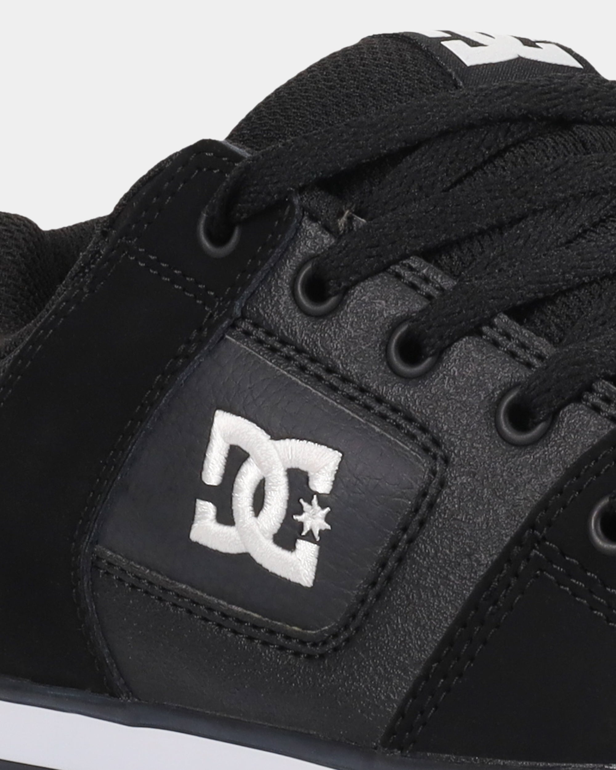 300660_dcshoes_blw_dtl1