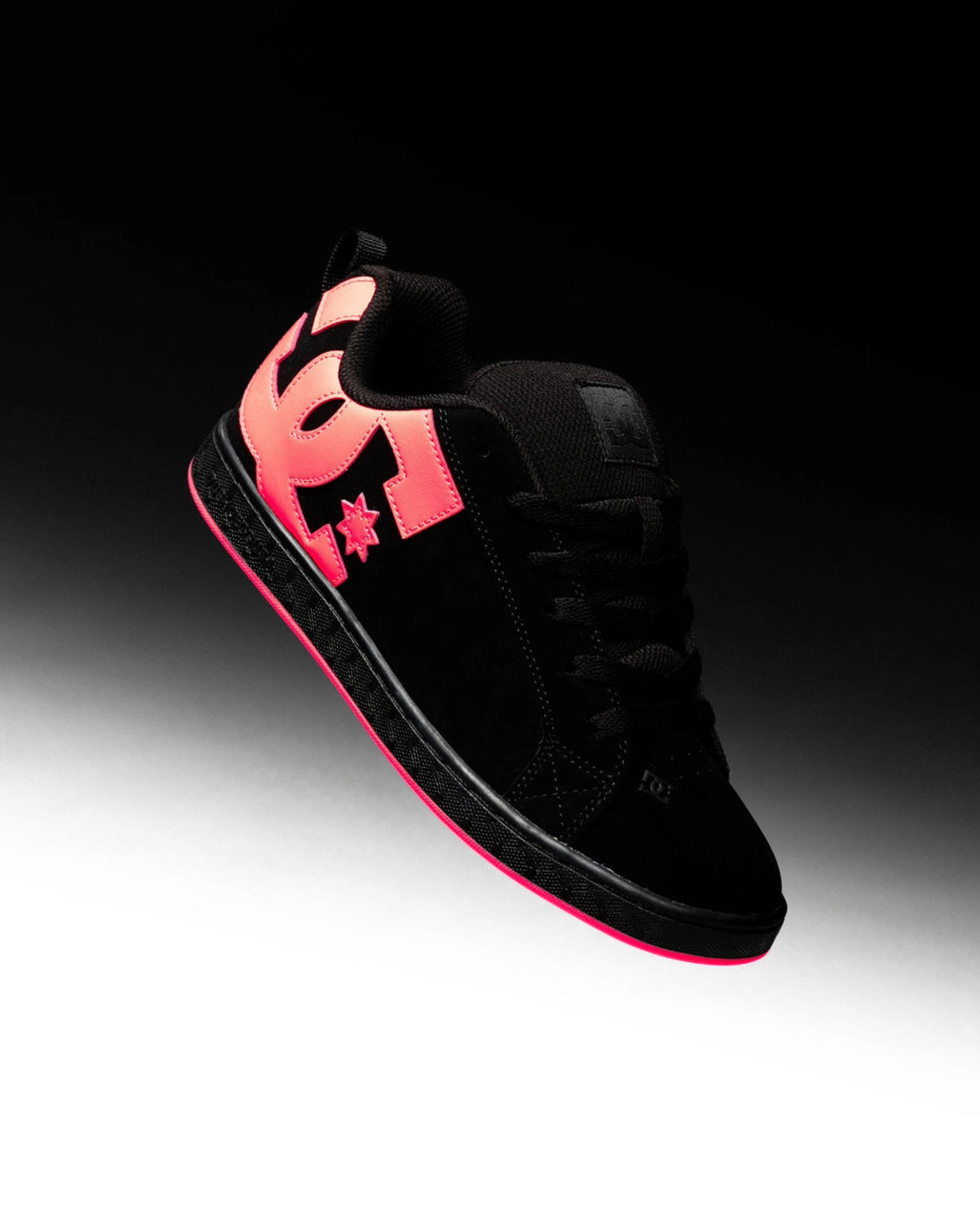 Court Graffik Sneakers