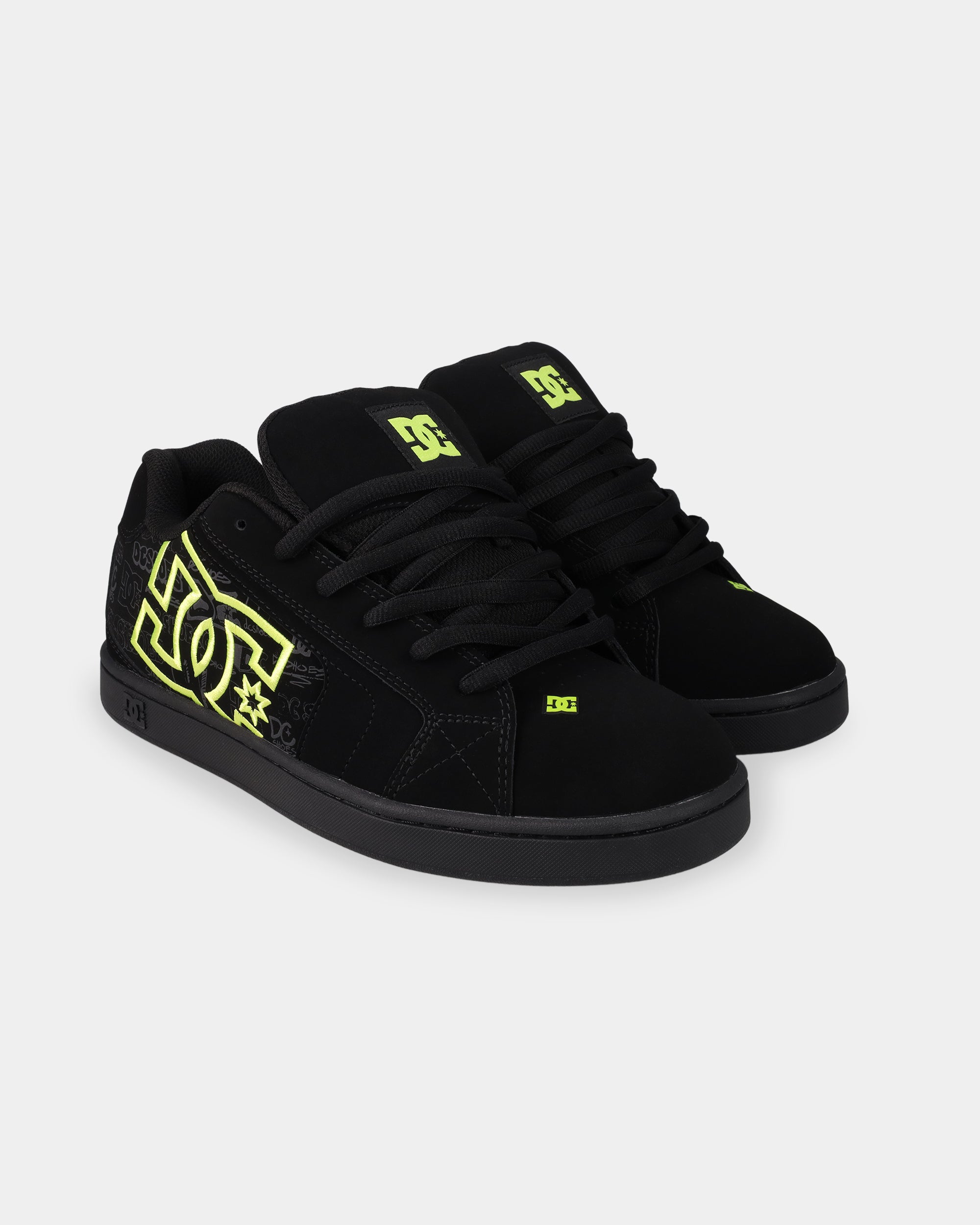302361_dcshoes_008_frt1