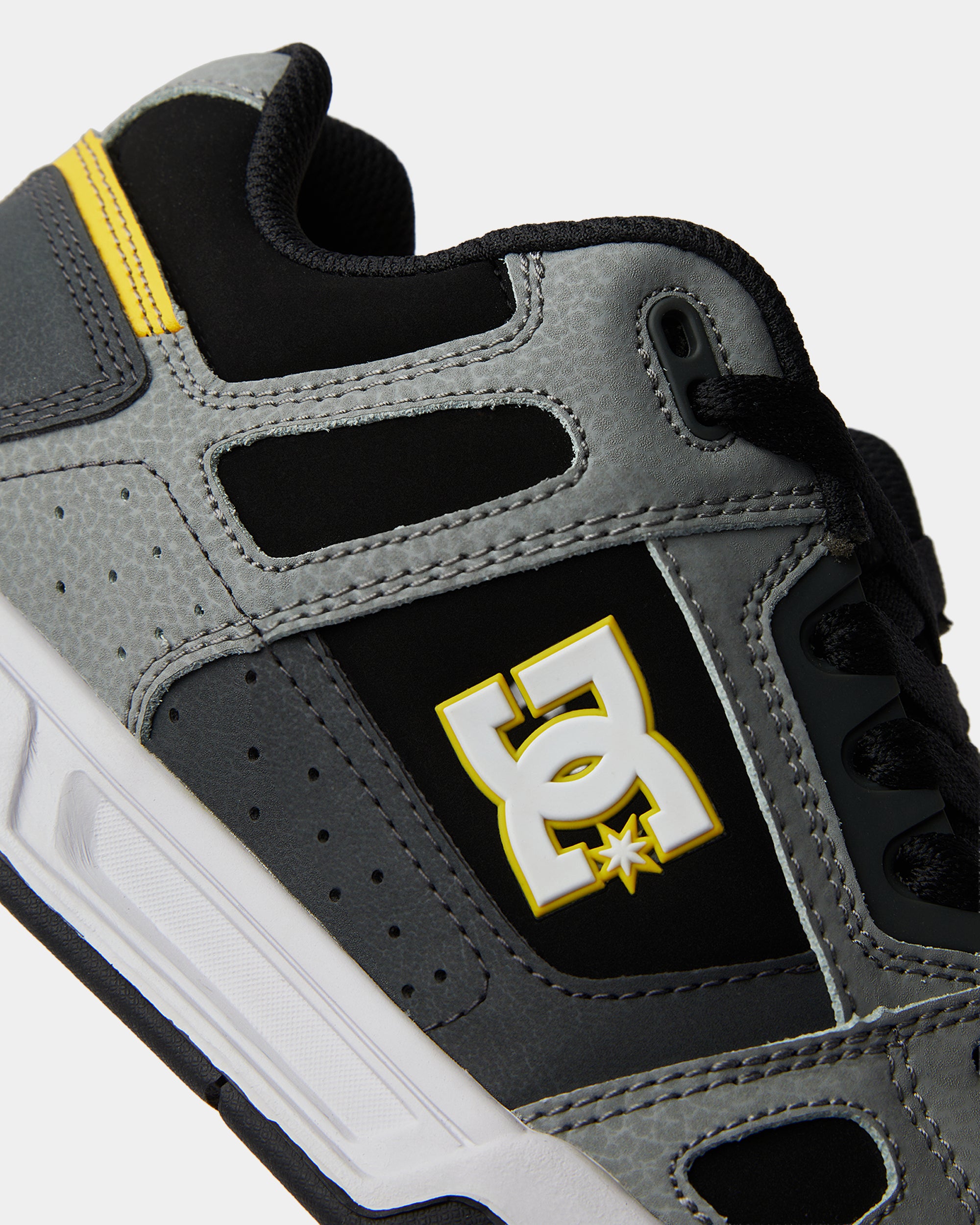 320188_dcshoes_gy1_dtl1