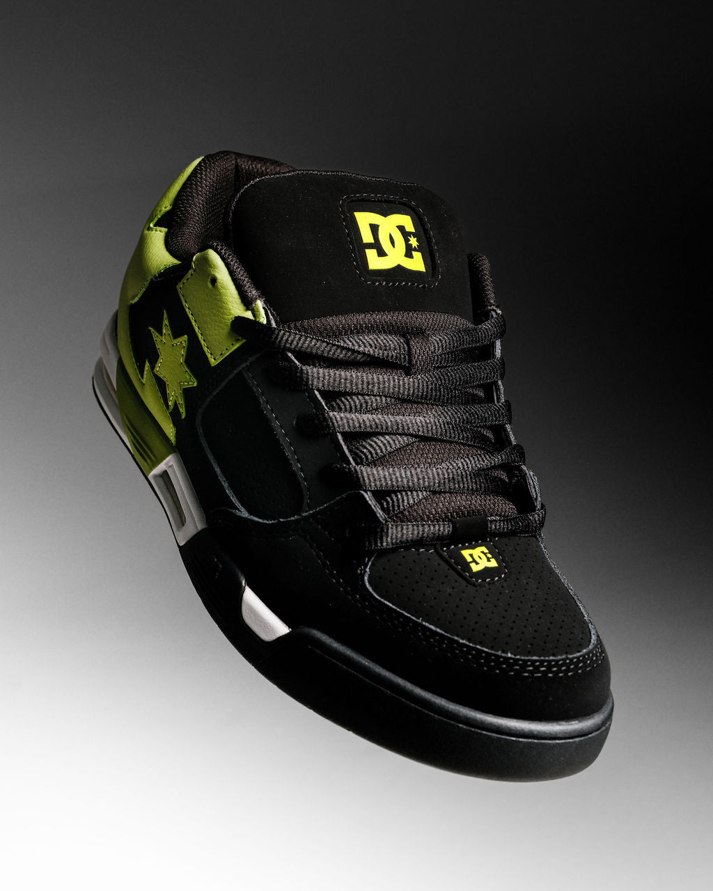 Mens DC Commad Skate Shoes