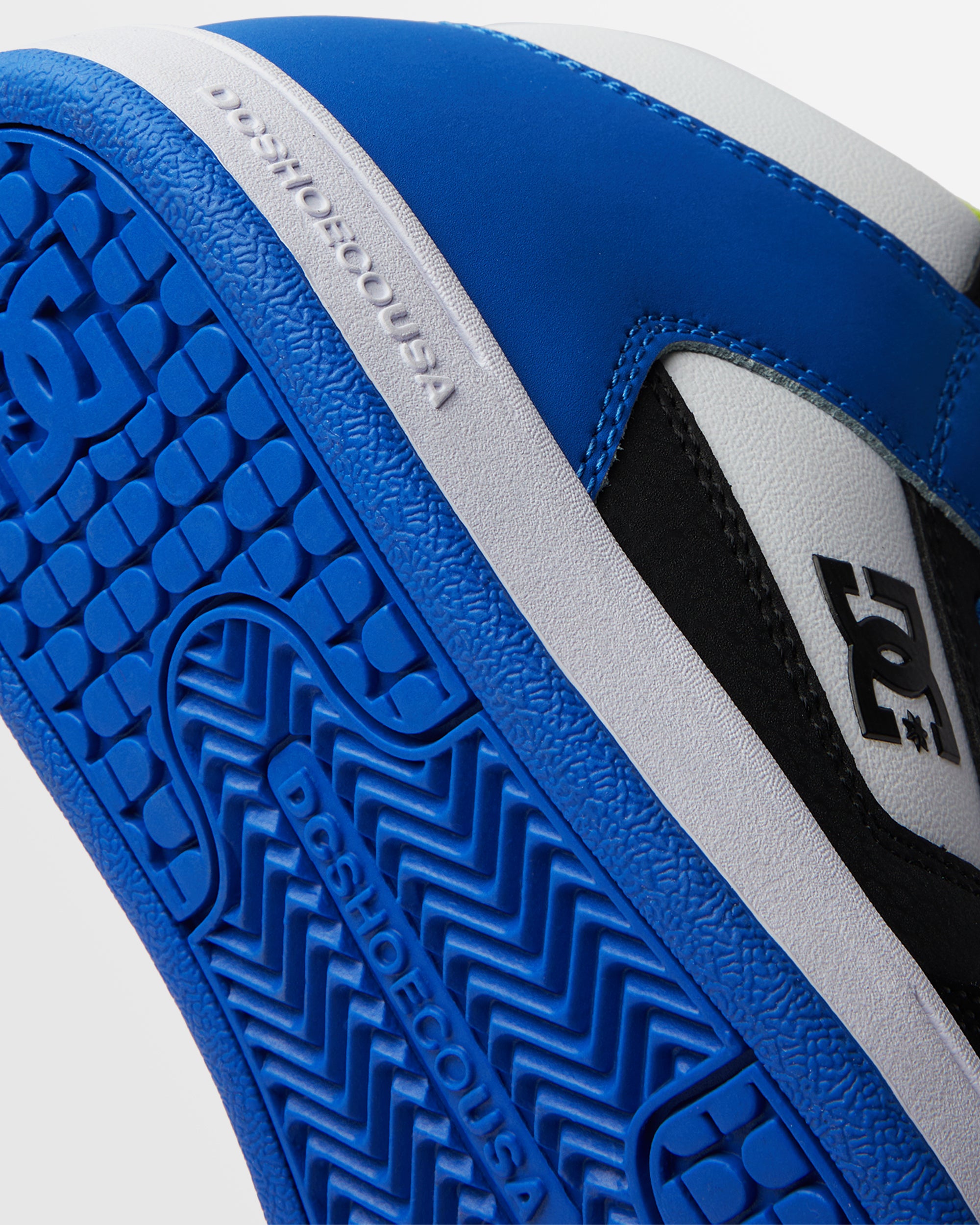 Kids Manteca 4 V High Skate Shoes