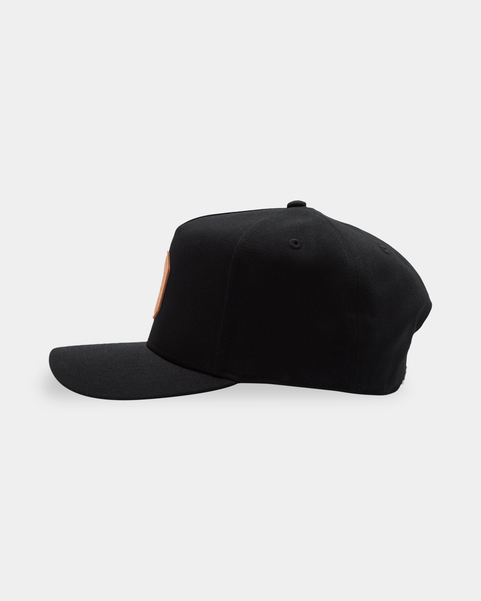 adyha04198_dcshoes_kvj0_sd1
