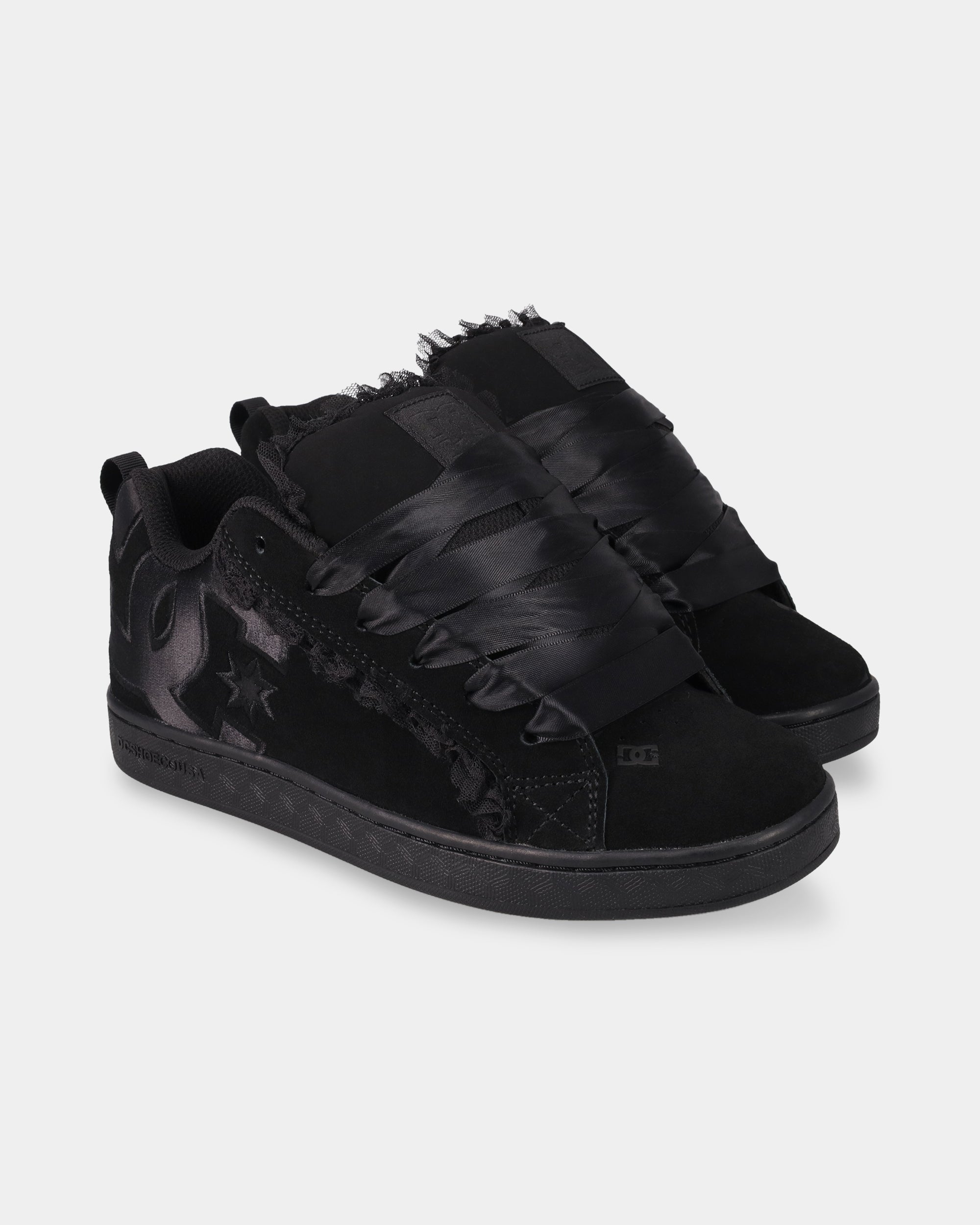 dc02222_dcshoes_003_frt1