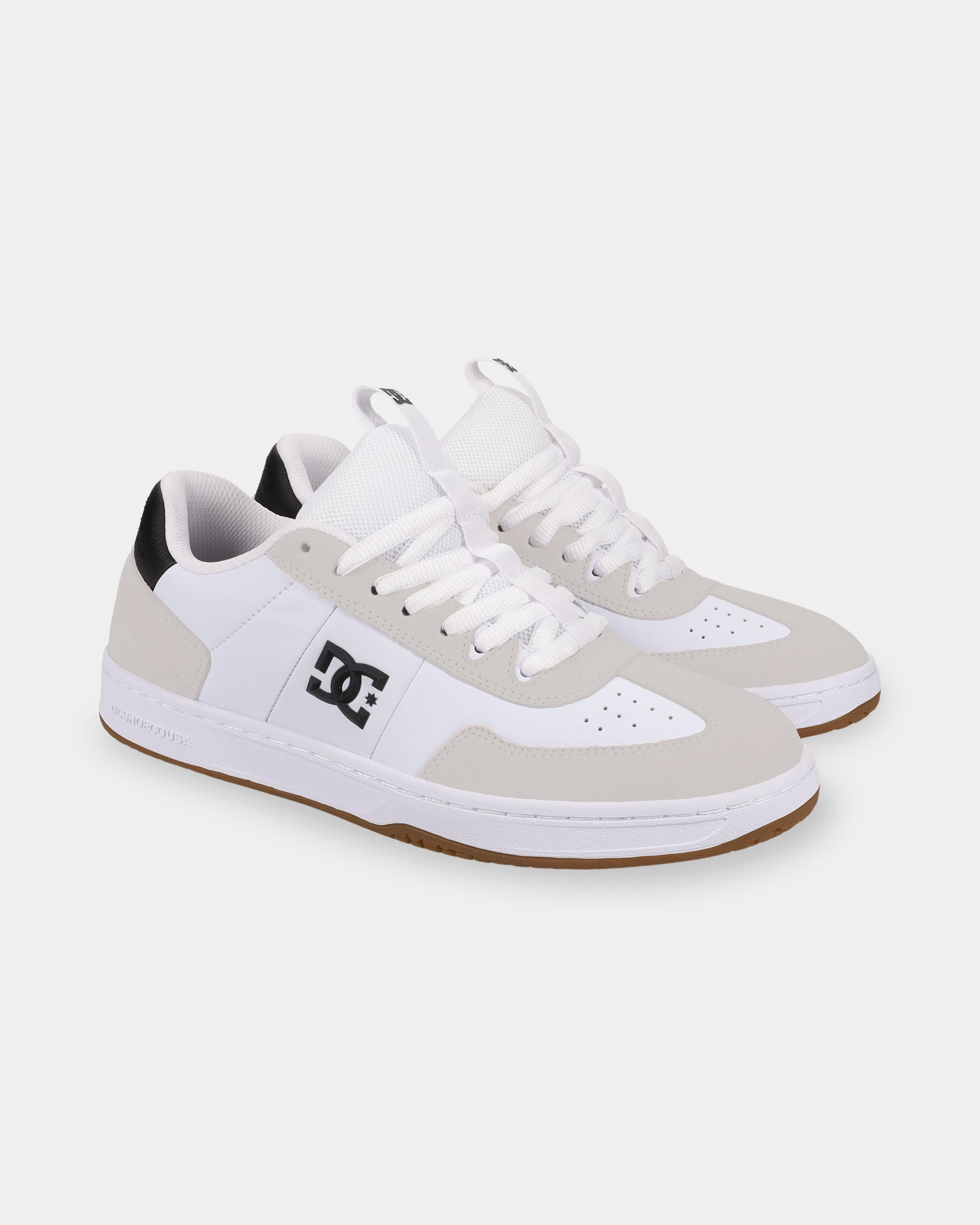 dc02261_dcshoes_101_frt1