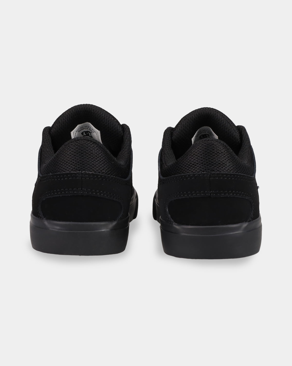 dc03738_dcshoes_004_bck1