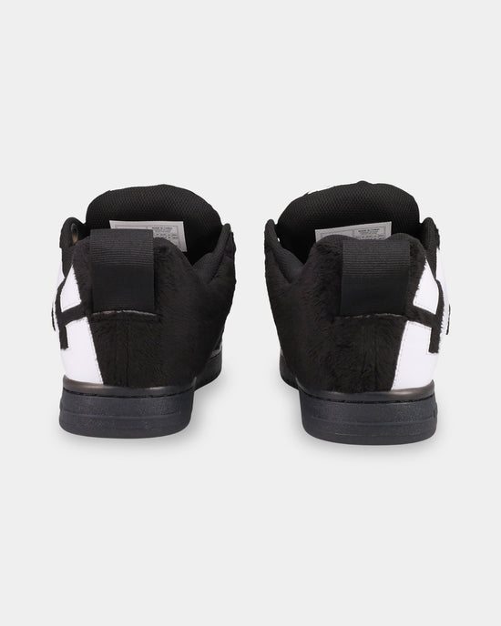 dc04304_dcshoes_001_bck1